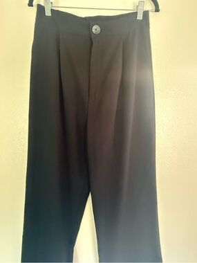 stradivarius Women’s Black Straight Dress Pants Size 8